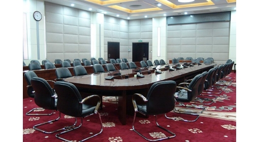 哈爾濱市政府市常委會議廳