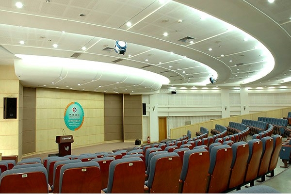 黑龍江省圖書館國際會(huì)議報(bào)告廳